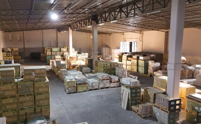 Osmaniye Merkez'de 5000m² Kiralık Depo, 12m Giriş Yüksekliği, Anayola Yakın - Galeri görseli