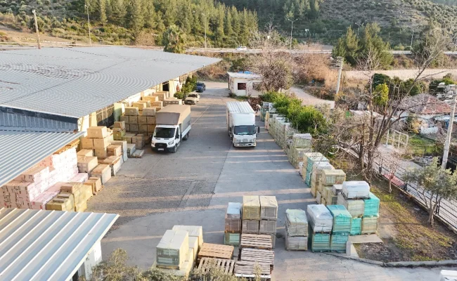 Osmaniye Merkez'de 5000m² Kiralık Depo, 12m Giriş Yüksekliği, Anayola Yakın - Galeri görseli