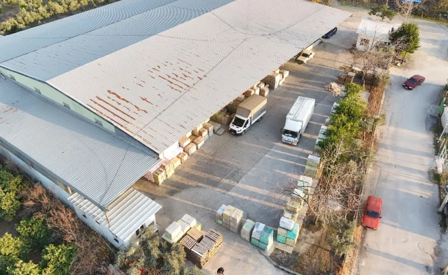 Osmaniye Merkez'de 5000m² Kiralık Depo, 12m Giriş Yüksekliği, Anayola Yakın - Galeri görseli