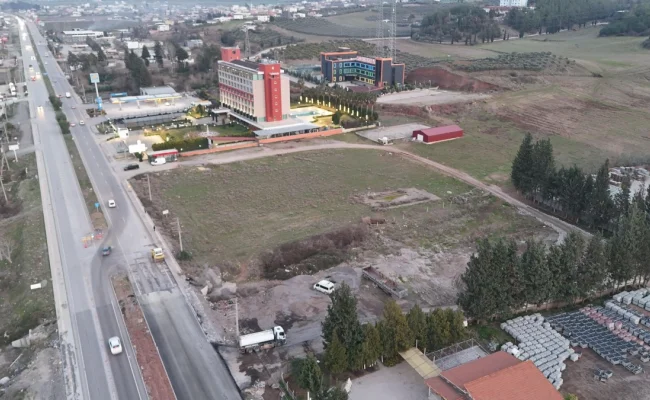 Büyük Osmaniye Oteli Yanı Kiralık 11936 m2 Arsa - Galeri görseli