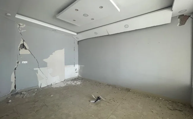 Belediye Binası Civarında İşyeri - Galeri görseli