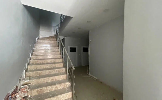 Belediye Binası Civarında İşyeri - Galeri görseli