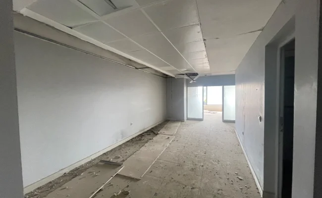 Belediye Binası Civarında İşyeri - Galeri görseli