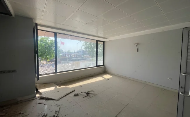 Belediye Binası Civarında İşyeri - Galeri görseli