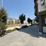 Emsalsiz Kiralık Geniş İşyeri galeri küçük görsel