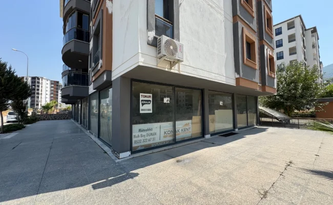 Emsalsiz Kiralık Geniş İşyeri - Galeri görseli