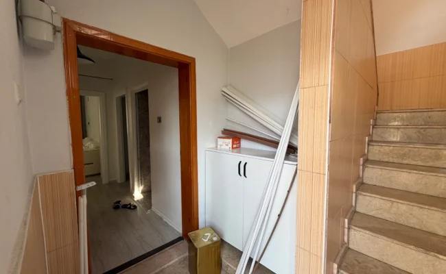 Satılık 3 Katlı Bina + Ticari Arsa - Galeri görseli