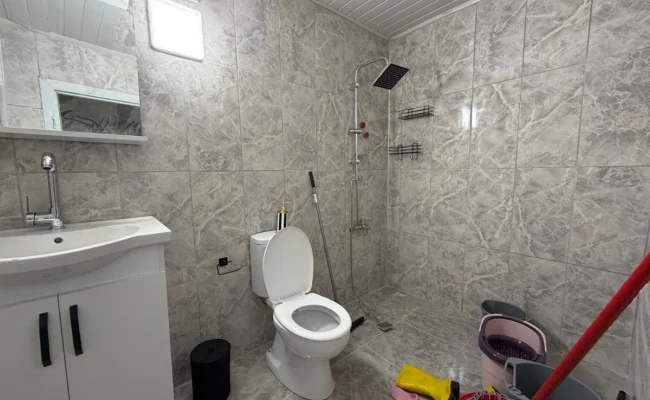 Satılık 3 Katlı Bina + Ticari Arsa - Galeri görseli