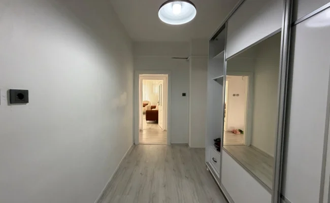 Satılık 3 Katlı Bina + Ticari Arsa - Galeri görseli