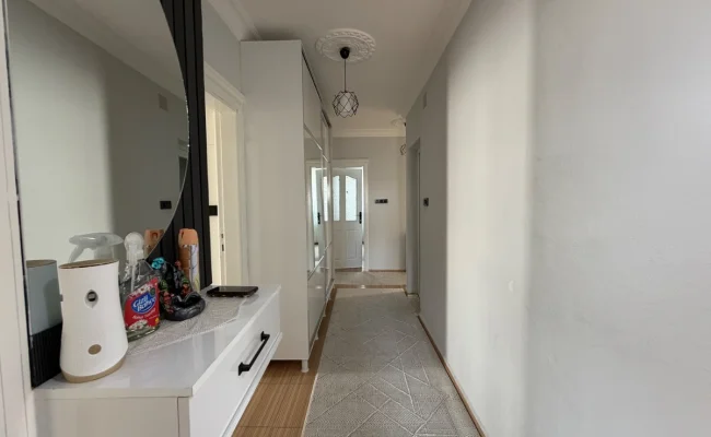 Satılık 3 Katlı Bina + Ticari Arsa - Galeri görseli