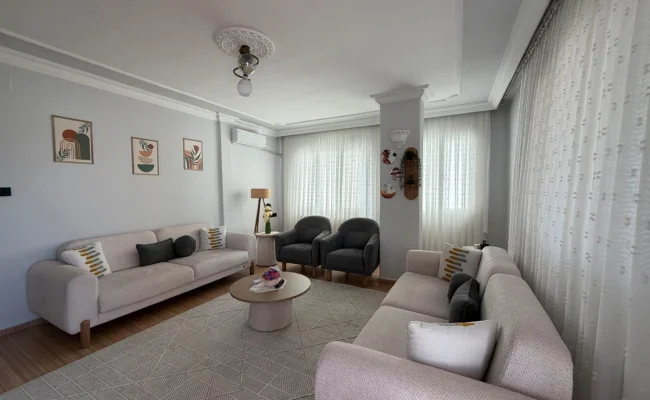 Satılık 3 Katlı Bina + Ticari Arsa - Galeri görseli