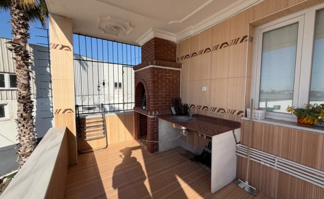 Satılık 3 Katlı Bina + Ticari Arsa - Galeri görseli