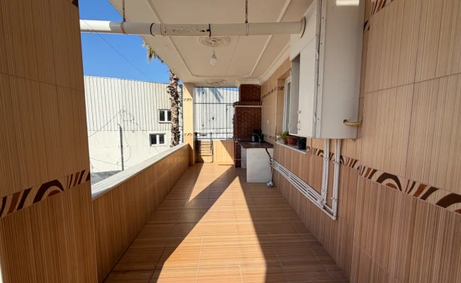 Satılık 3 Katlı Bina + Ticari Arsa - Galeri görseli